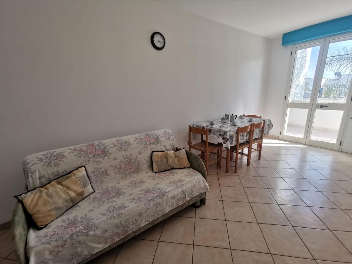 Appartamento Ghirigoro 1 Torre San Giovanni Ugento Eksteriør bilde