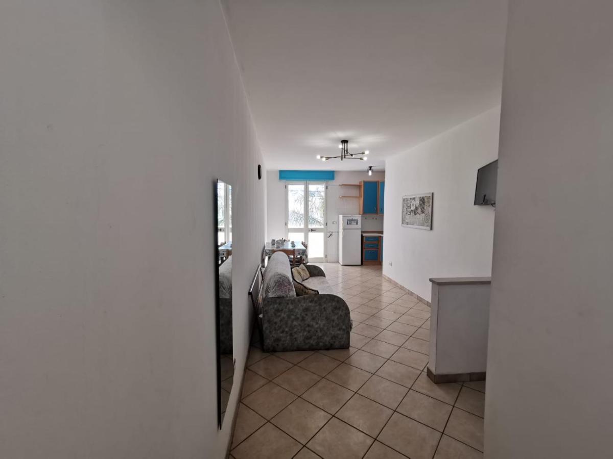 Appartamento Ghirigoro 1 Torre San Giovanni Ugento Eksteriør bilde