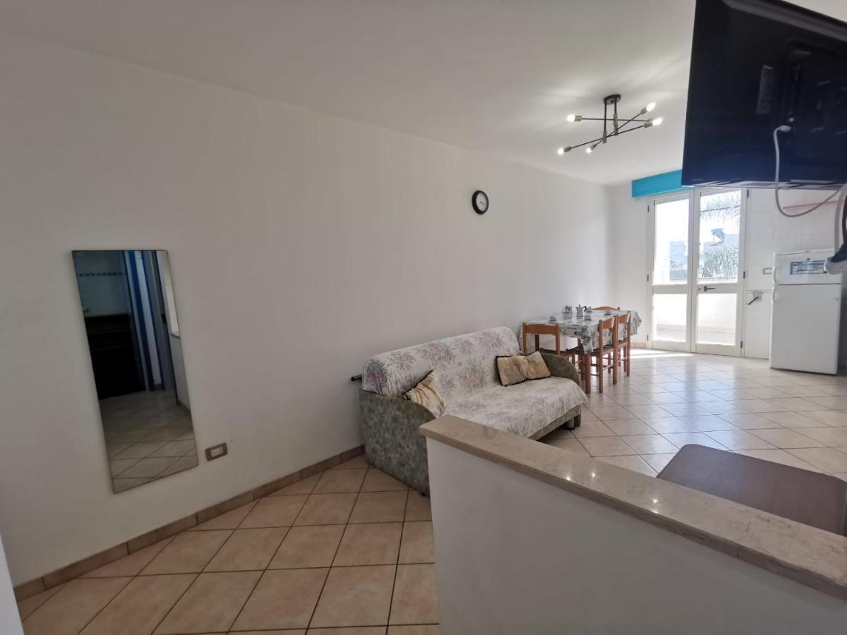 Appartamento Ghirigoro 1 Torre San Giovanni Ugento Eksteriør bilde